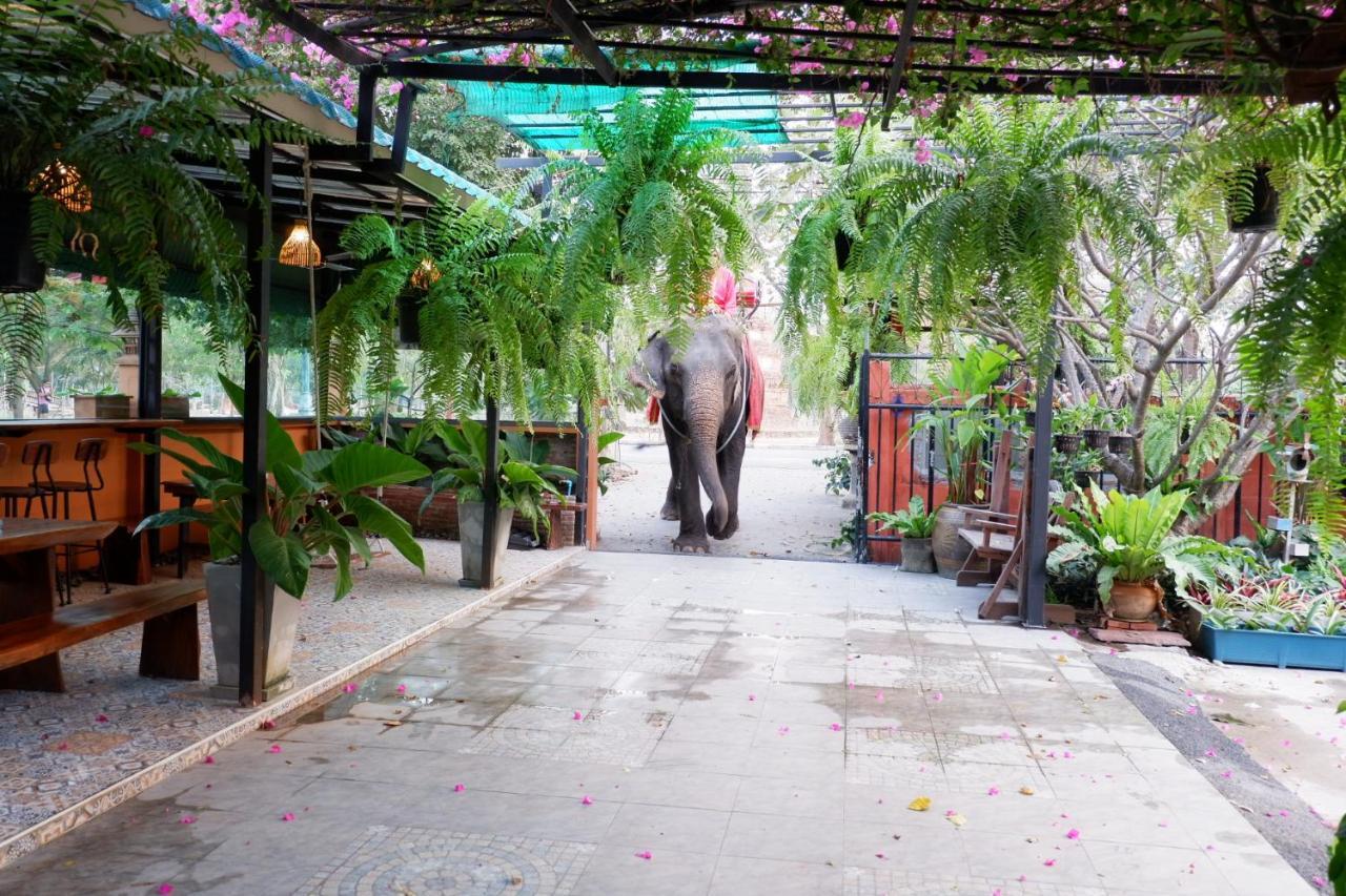 The Park Ayutthaya Resort And Spa Exterior photo